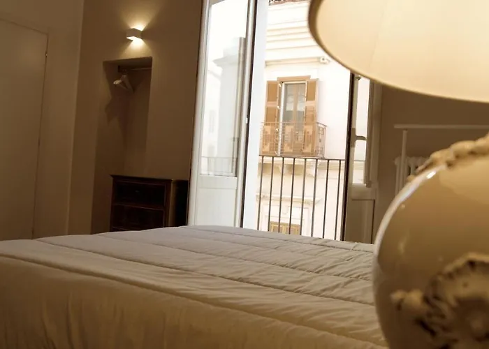 Oda ve Kahvaltı La Maison Taranto