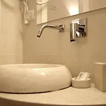 La Maison Bed & Breakfast