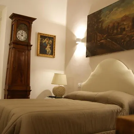 La Maison Bed & Breakfast *