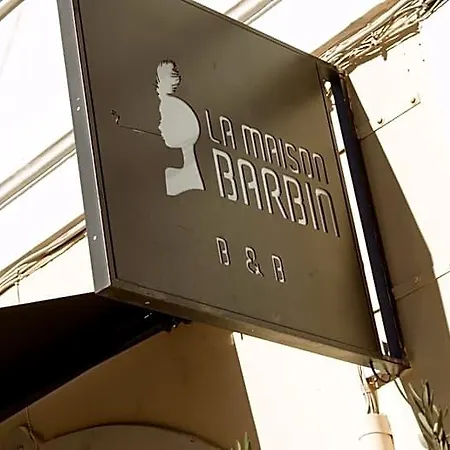 La Maison Alojamento de Acomodação e Pequeno-almoço Taranto